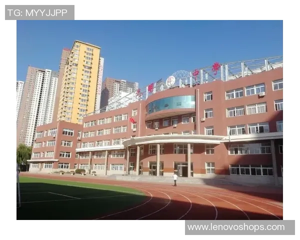 李添荣的奋斗历程与人生哲学探讨:从平凡到卓越的成长之路